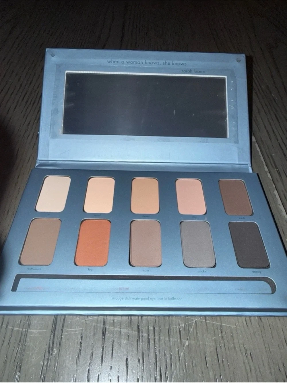 Stila In The Know Eye Shadow Palette